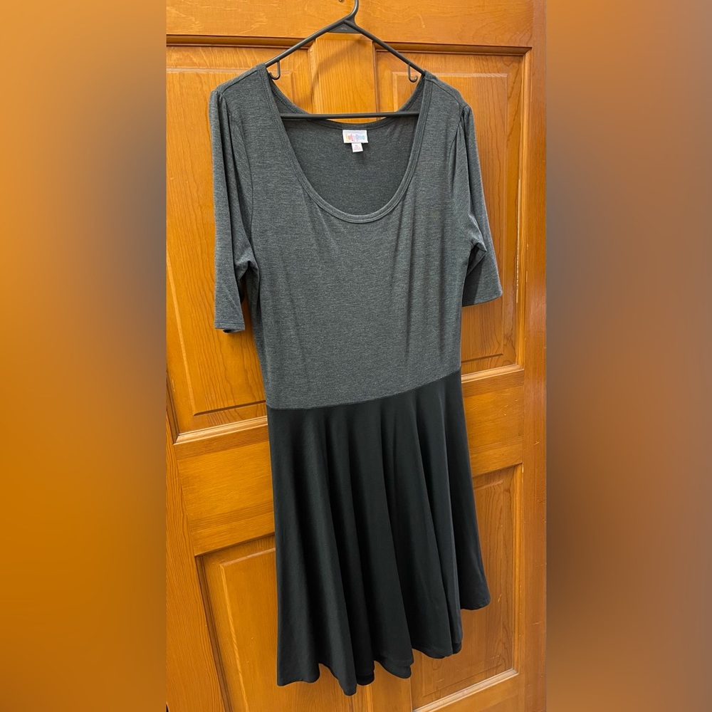 LuLaRoe Nicole dress. New without tags. Black & heathered charcoal gray.